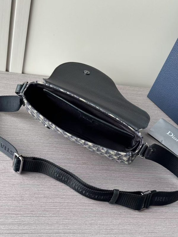 DIOR Saddle Messenger - Oblique/Calfskin Adjustable Strap Unisex - Image 3