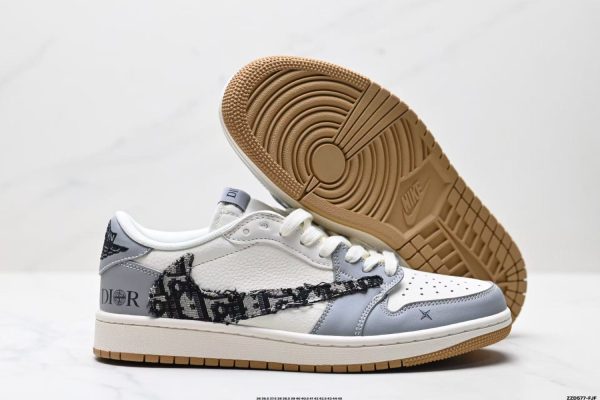 Travis Scott x AJ1 Low 'DIY Custom' - Reverse Swoosh Sneakers - Image 5