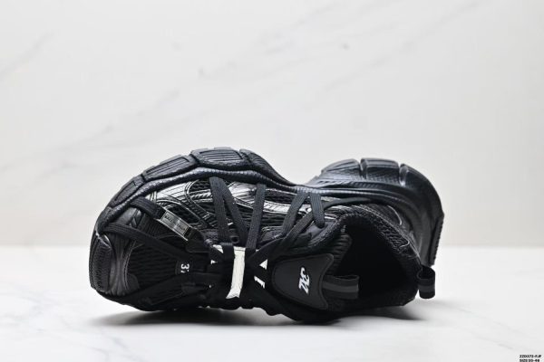 Balenciaga 3XL Phantom Sneakers - Retro Dad Shoes Black Unisex - Image 2