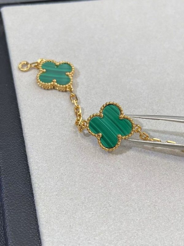 Van Cleef & Arpels Alhambra Bracelet - Rose Gold Malachite 5 Motif - Image 4