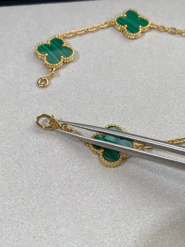 Van Cleef & Arpels Alhambra Bracelet - Rose Gold Malachite 5 Motif - Image 5
