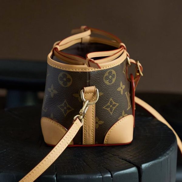 LV Monogram Reverse Bucket Bag - Image 4