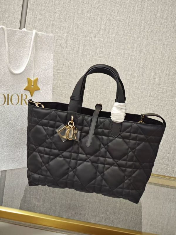 Dior Macrocannage Tote - Black Medium - Image 7