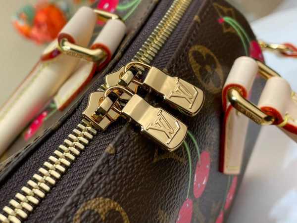 Louis Vuitton x Murakami Speedy 20 Bandoulière - Cherry Monogram Limited Edition - Image 6