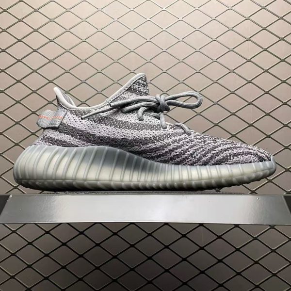 Yeezy 350 V2 "Beluga 2.0" OG Restock - Image 2